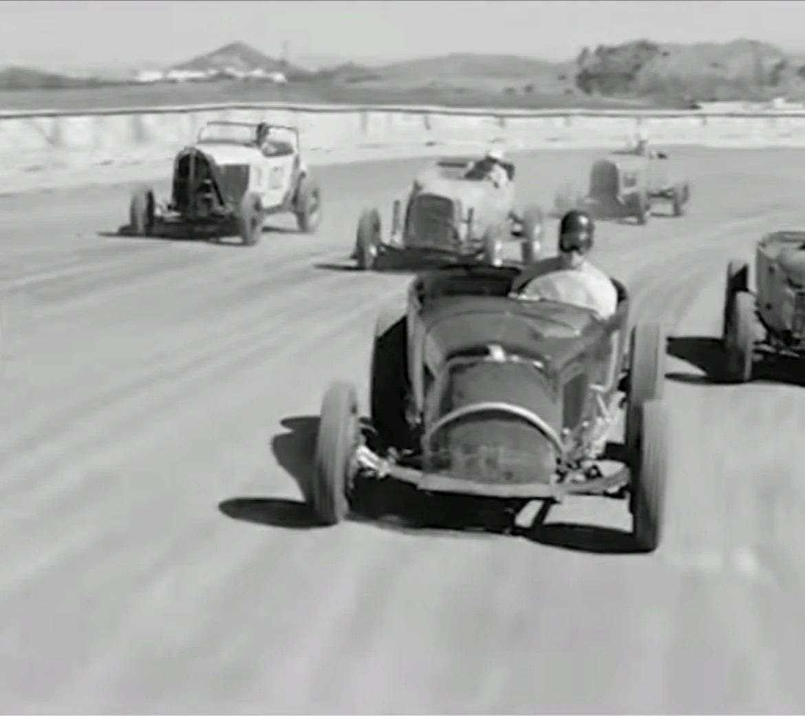 Images d'archives de courses automobiles vintage, série "The Lost Worlds"